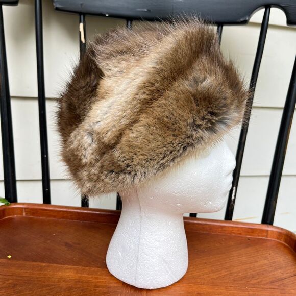 VTG Boutique Kate\'s Real Fur Pillbox Hat Jackie O Mod Winter Glam main image 9